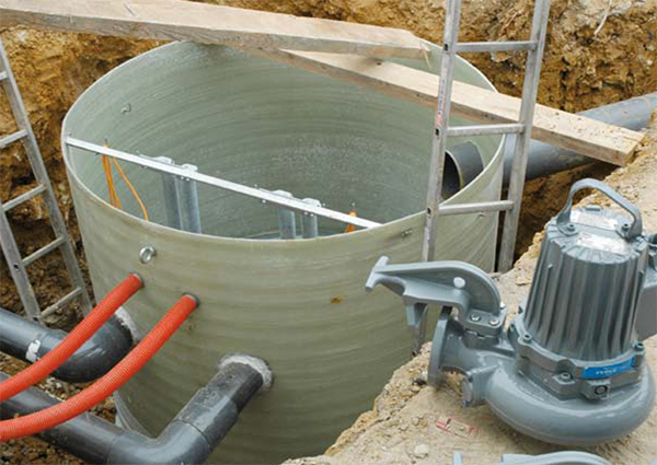 Comment choisir une pompe de relevage eaux usées ? - Le blog des artisans  du bâtiment